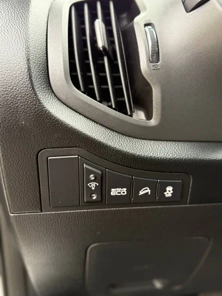 Kia Sportage 2012 - 11