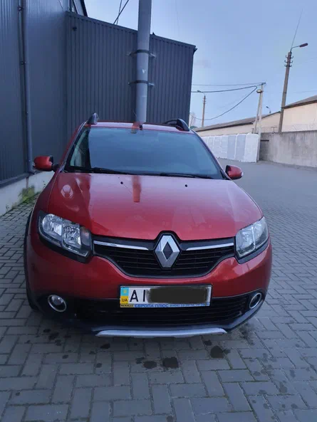 Renault Sandero 2015