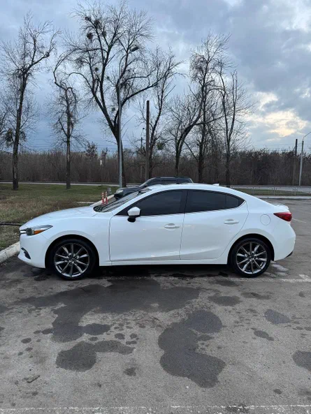 Mazda 3 2017 - 16