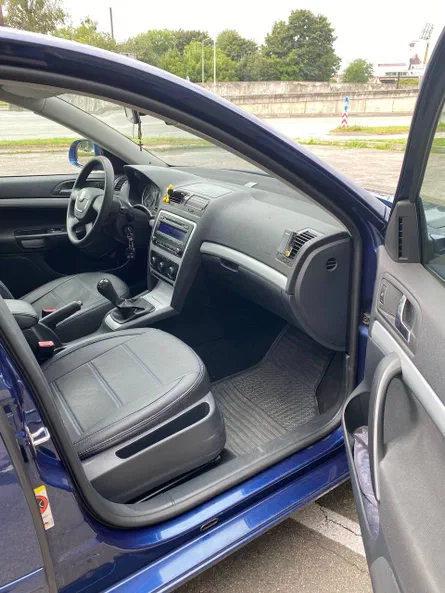 Skoda Octavia 2010 - 5