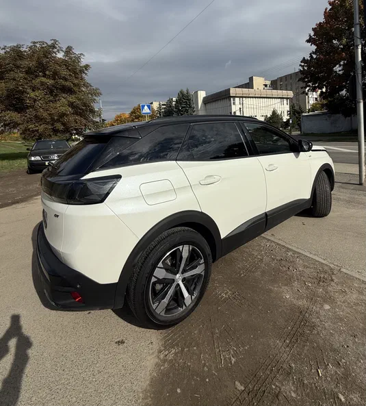 Peugeot 3008 2022 - 10