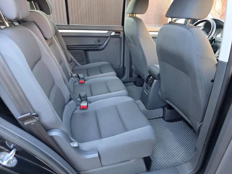 Volkswagen Touran 2013 - 13