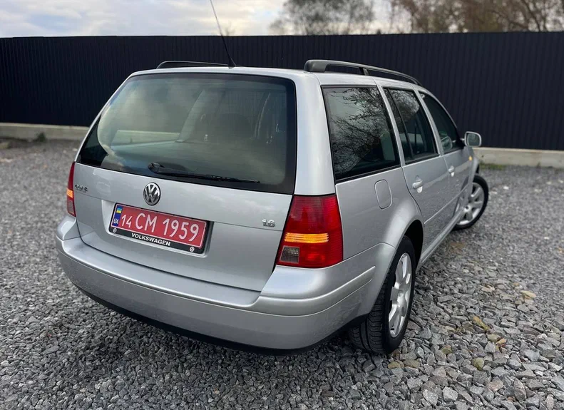 Volkswagen Golf 2004 - 18