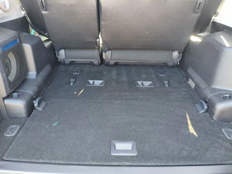 Mitsubishi Pajero 2012 - 16