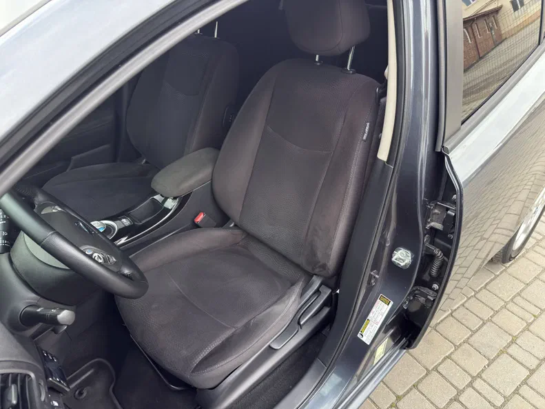 Nissan Leaf 2013 - 11