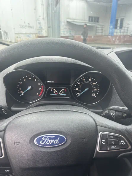 Ford Escape 2018 - 16