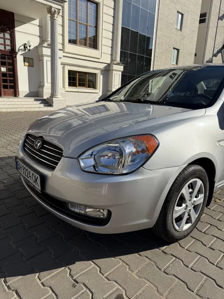 Hyundai Accent 2008 - 12