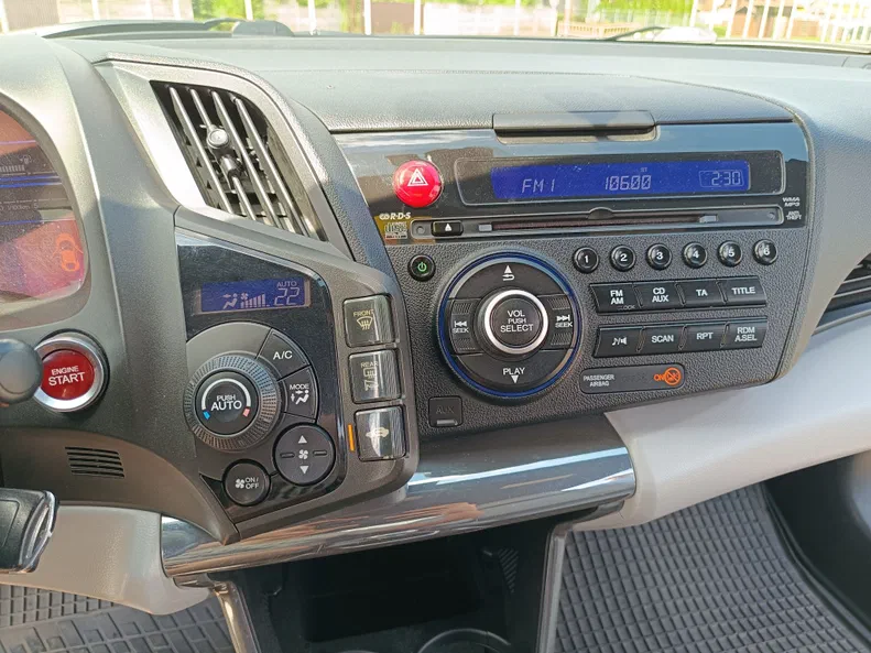 Honda CR-Z 2011 - 14