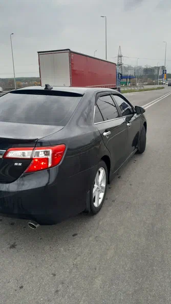 Toyota Camry 2014 - 5