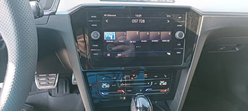 Volkswagen Passat 2018 - 18