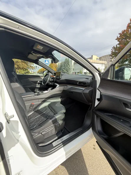 Peugeot 3008 2022 - 5