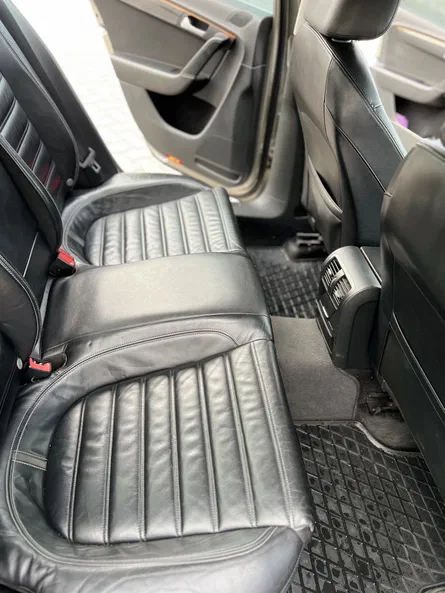 Volkswagen Passat 2012 - 24