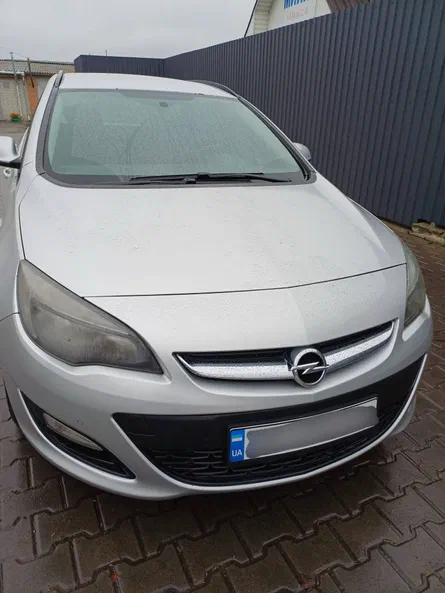 Opel Astra 2015