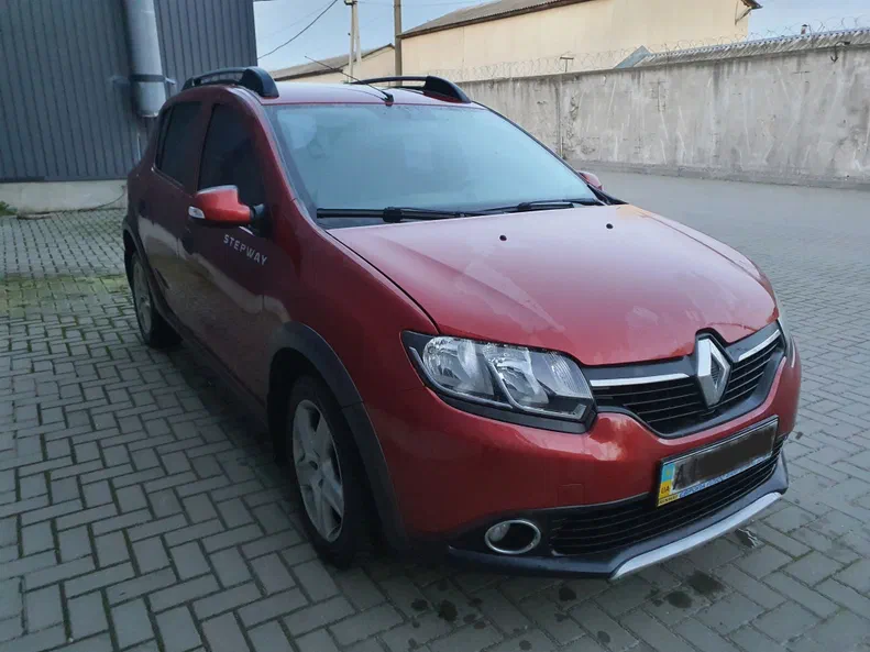 Renault Sandero 2015