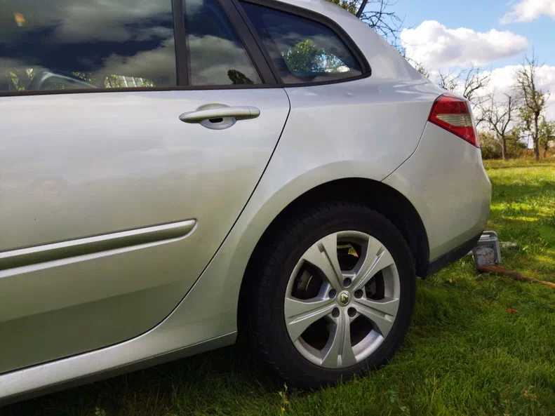 Renault Laguna 2007 - 16