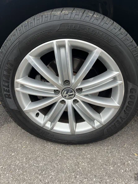 Volkswagen Tiguan 2015 - 13