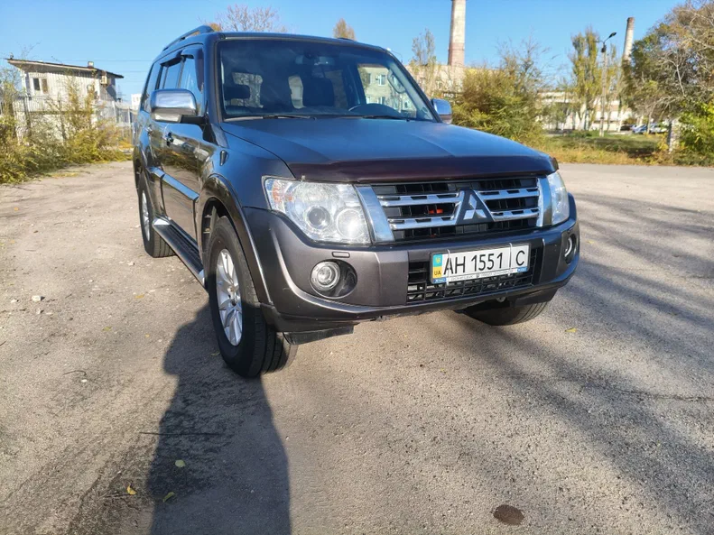 Mitsubishi Pajero 2012 - 22