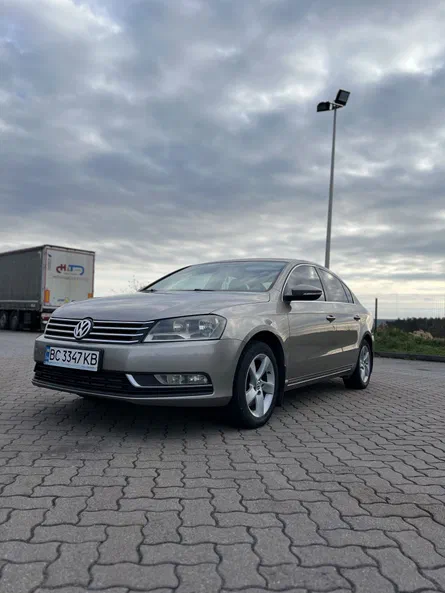 Volkswagen Passat 2012