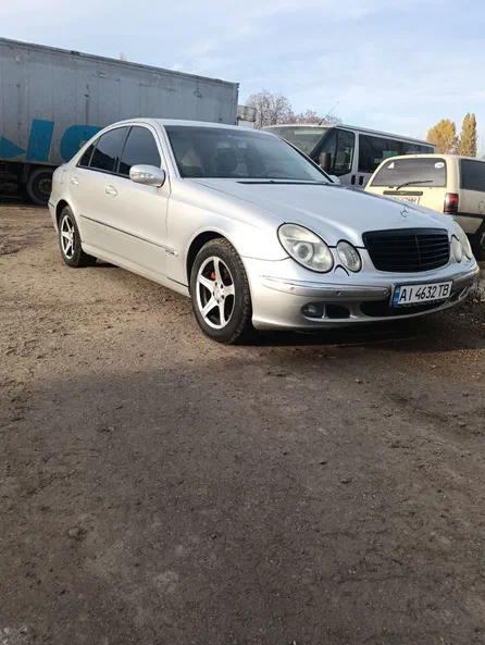 Mercedes-Benz E-Клас 2003 - 5