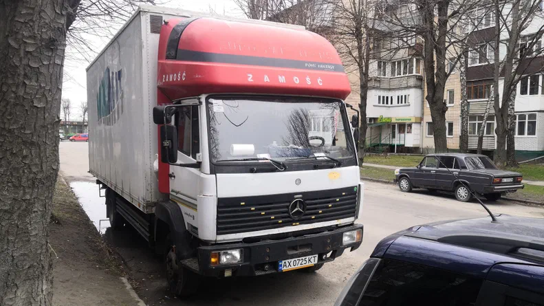 Mercedes-Benz 814 1998