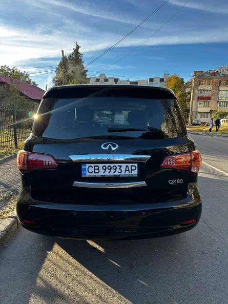 Infiniti QX80 2014