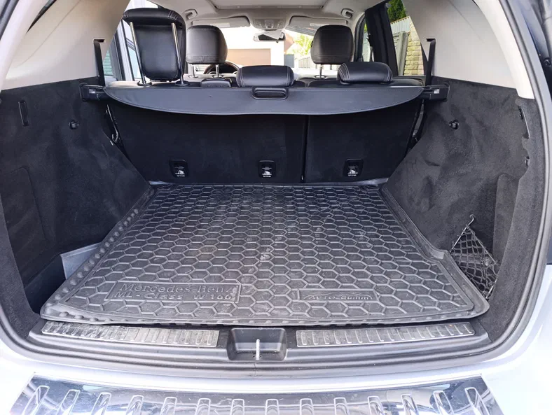 Mercedes-Benz M-Клас 2012 - 18