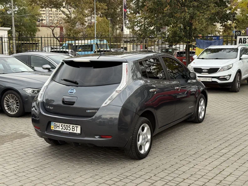 Nissan Leaf 2013
