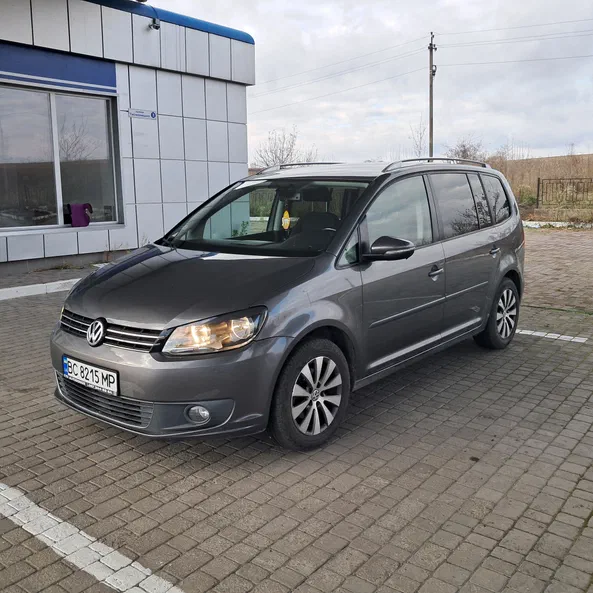 Volkswagen Touran 2011 - 15