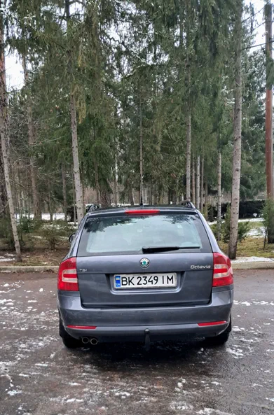 Skoda Octavia 2010 - 5