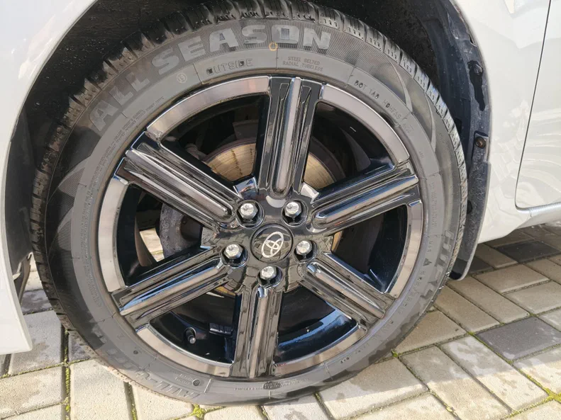 Toyota Corolla 2015 - 8