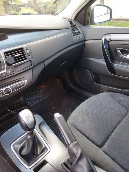 Renault Laguna 2007 - 6