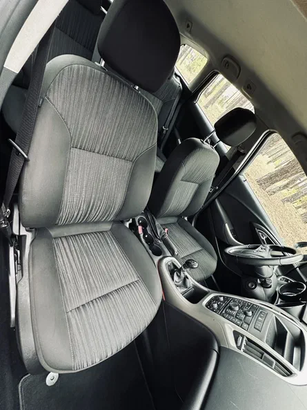 Opel Astra 2012 - 20