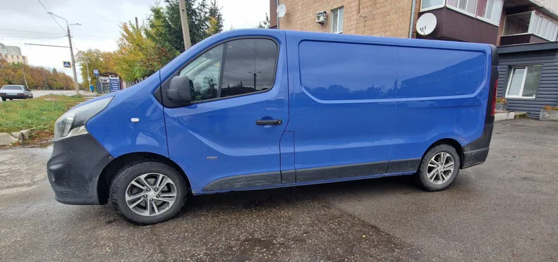 Opel Vivaro 2016