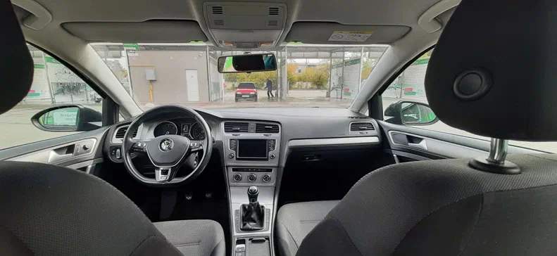 Volkswagen Golf 2016