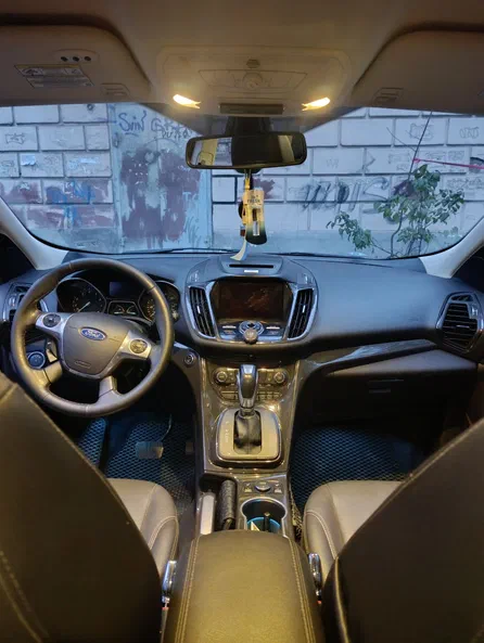 Ford Escape 2015 - 16