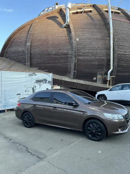 Peugeot 301 2016 - 16