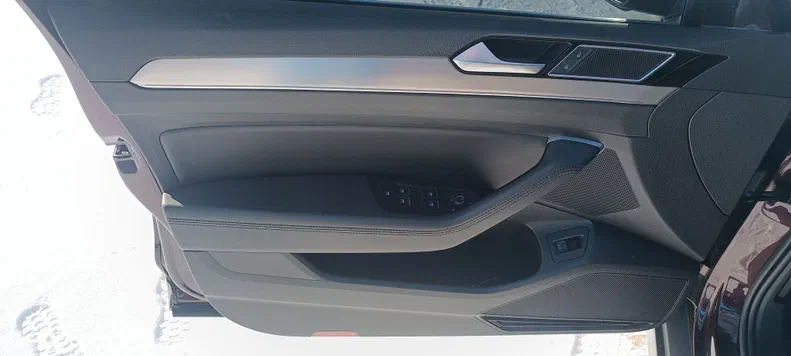 Volkswagen Passat 2018 - 9