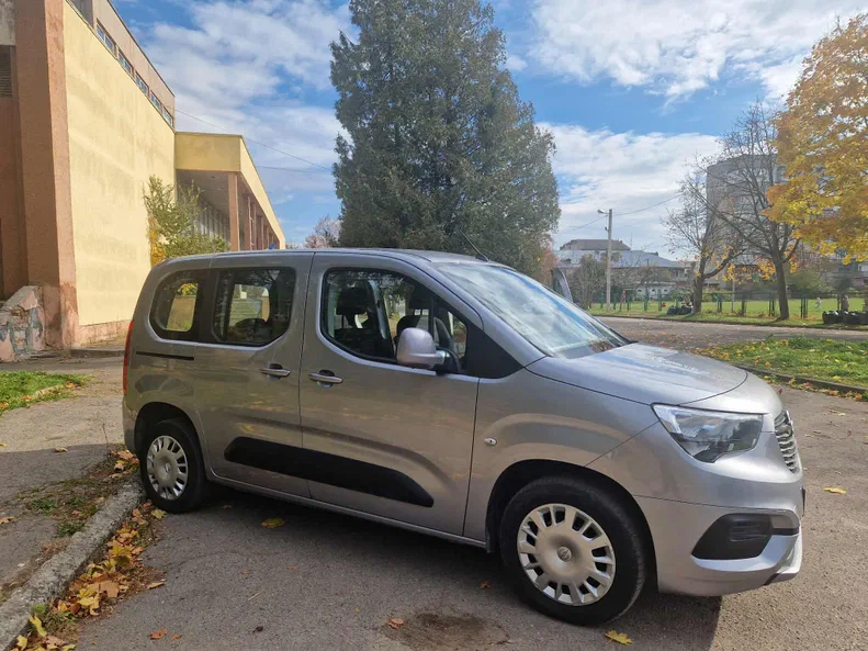 Opel Combo 2020 - 29