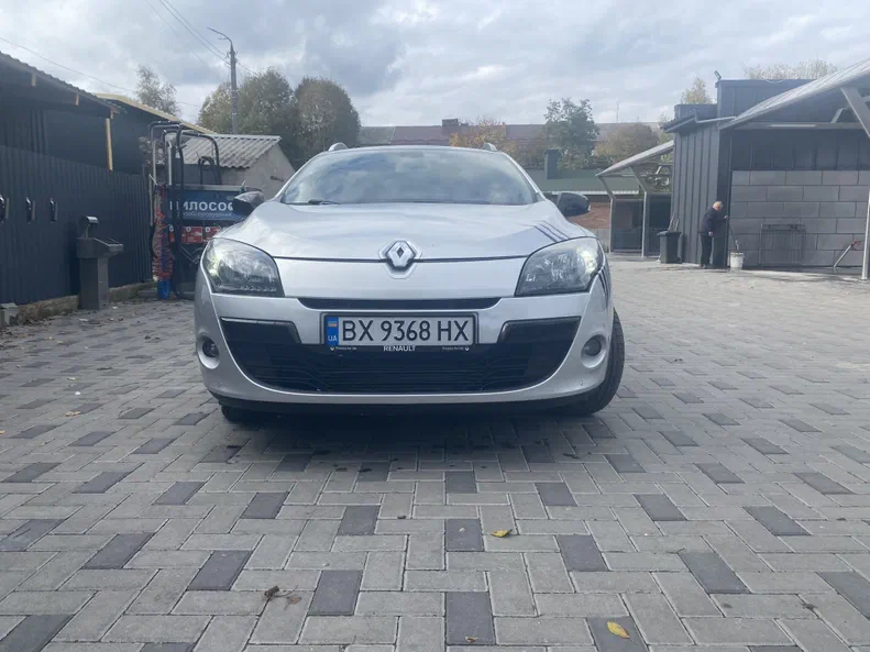 Renault Megane 2011 - 12