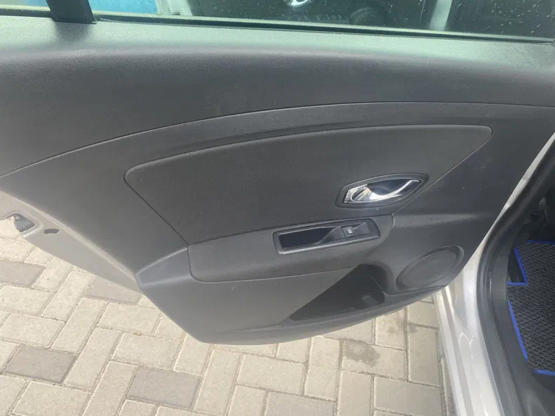 Renault Megane 2011 - 40