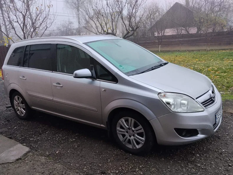 Opel Zafira 2008