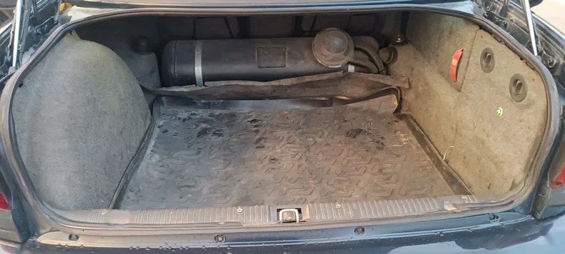 Opel Omega 2000 - 13