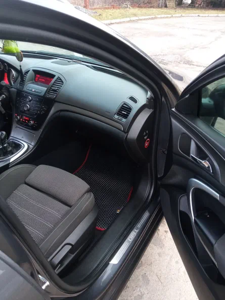 Opel Insignia 2010 - 13