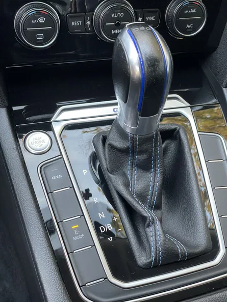 Volkswagen Passat 2016 - 13