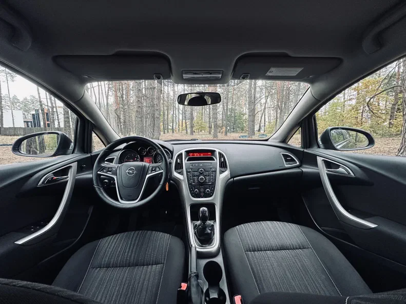 Opel Astra 2012 - 14