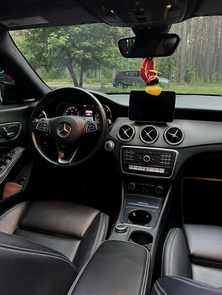 Mercedes-Benz CLA 2018 - 8