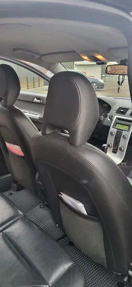 Volvo S40 2010 - 11