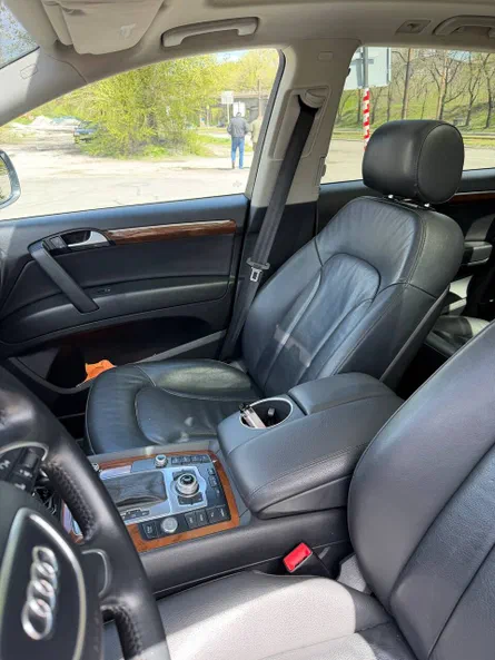 Audi Q7 2015 - 6