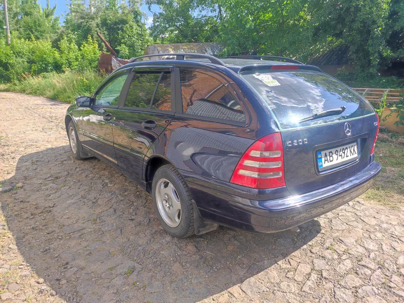 Mercedes-Benz C-Клас 2005 - 3