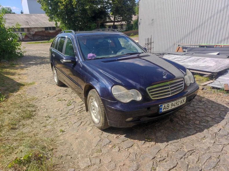 Mercedes-Benz C-Клас 2005 - 2
